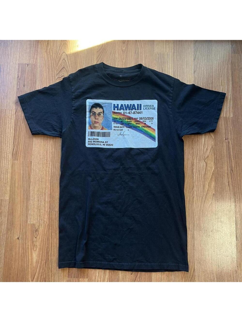 Funny super bad mclovin graphic tee | size S